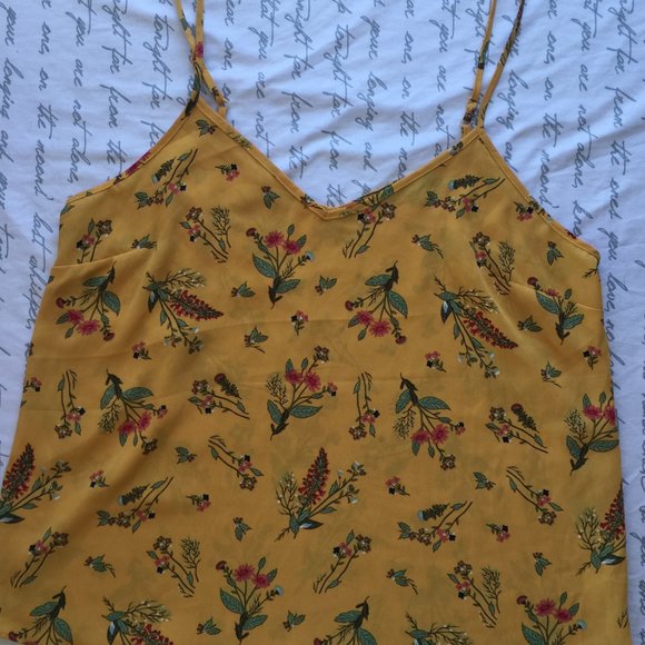 Mustard Gold Tank Top Loose Fit 100% Polyester - Picture 2 of 9